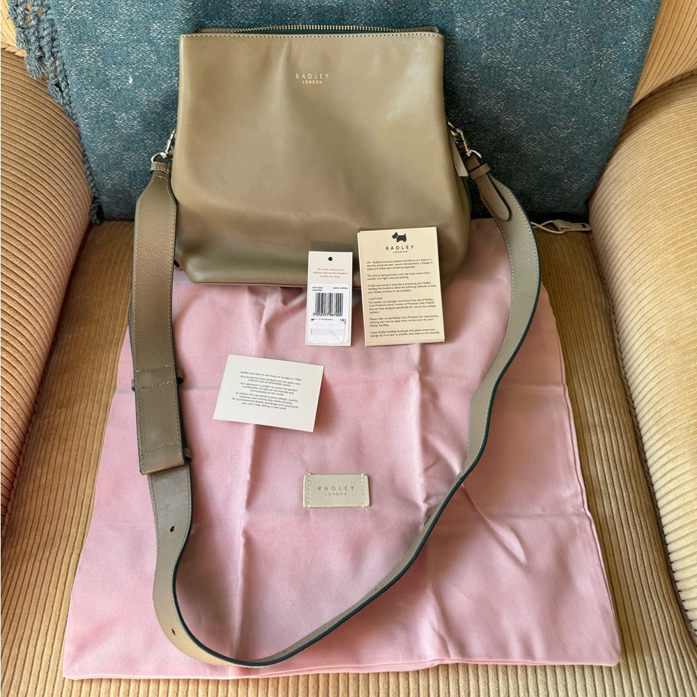NWT RADLEY London Dukes Place Medium Compartment Multiway “Dark Green”